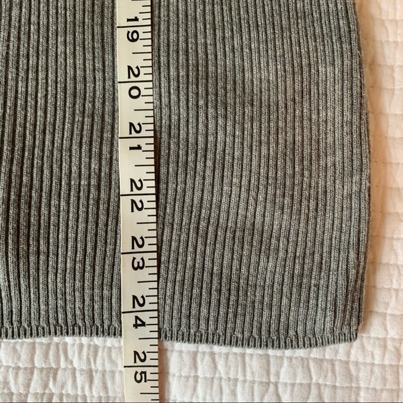 DKNY knit tank top size large - Picture 6 of 6